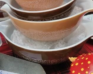 VINTAGE PYREX WOODLAND CINDERELLA MIXING BOWLS