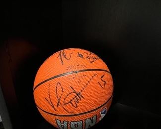 Vince Carter, Dee Brown,  signed basketball