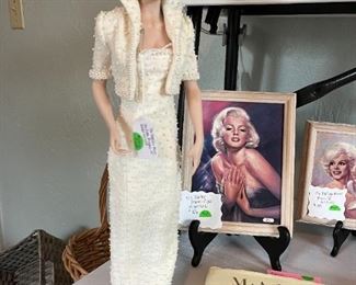 The Franklin Mint, Diana, Princess of Wales Porcelain Portrait Doll, mint condition