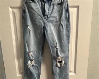 Hollister, size 25