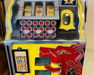 5C Mills Lion Front Antique Slot Machine