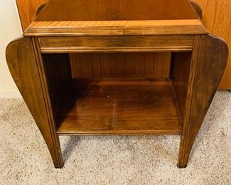 Mid Century Table w/ Magazine Holders on each side