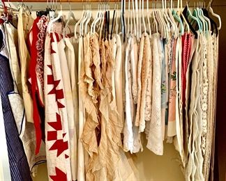 Antique & Vintage Linens - Antique Quilt