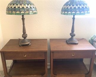 (2) Vintage Nightstands