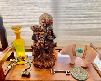 Vaseline Glass - Indian Sculpture