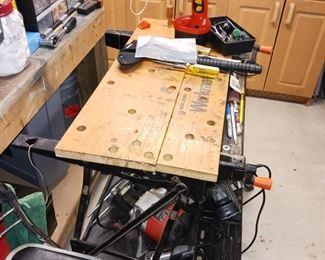 Portable workbench