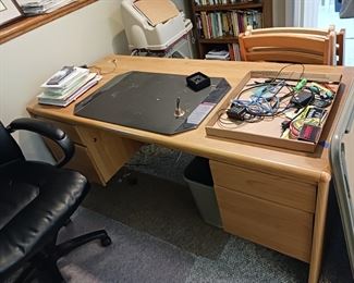 Large office desk $10