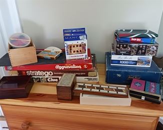 Vintage games and puzzles