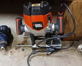 Black & Decker router