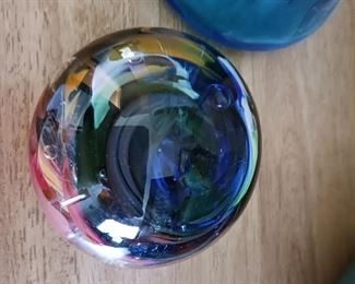 Glass paperweight