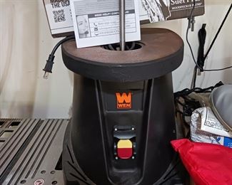 Wen oscillating spindle sander