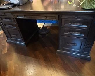 Nice Office Desk