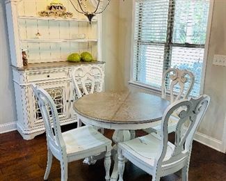 Magnolia Manor Antique White and Weathered Bark Extendable Dining Table Without leaf