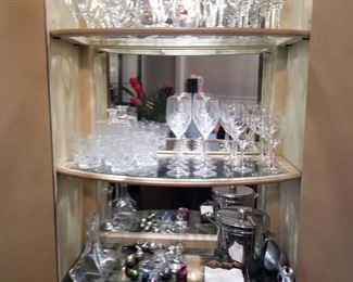 Vera Wang design wine glasses “Duchesse Platinum” by Wedgwood and other barware 