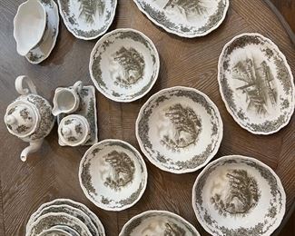 Beautiful set of West German dishes. Tea set, 3 platters, 5 vegetable bowls , gravy boat, and 8 each: dinners, salads, breads, cups and saucers, bowls, and rimmed soups. In perfect condition!