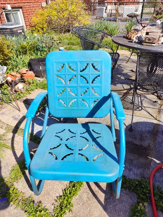 Maplewood Estate Sale by Red Apron in Saint Louis, MO starts on 4/15/2023