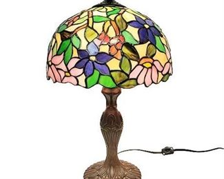 Tiffany Style Stained Glass Table Lamp