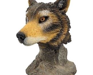 Herco Resin Wolf Bust