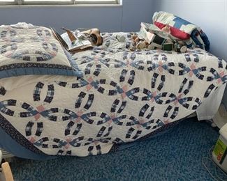 . . . wedding ring quilt