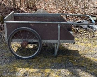 Lawn cart