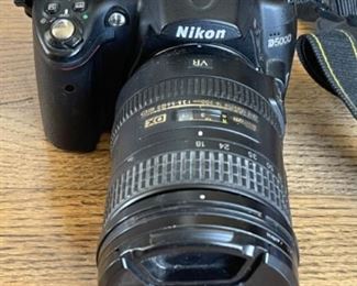 Nikon D5000 camera