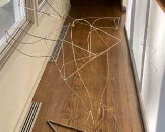 Wire sculpture