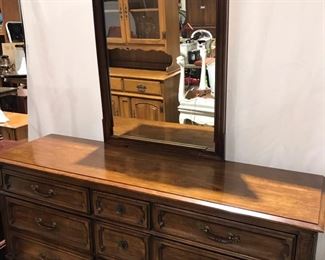Davis furniture Co. dresser