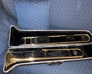 Bundy Vintage Trombone in Case