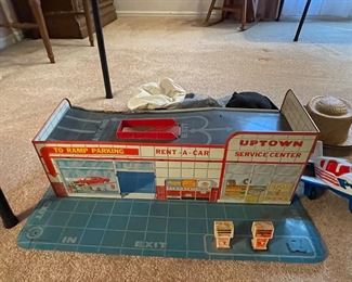 Marx Metal Uptown Service Station 