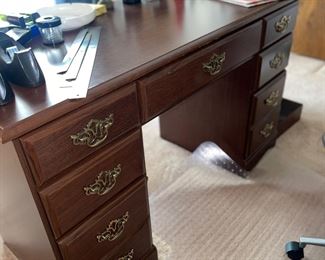 Office Desk & Office Chair