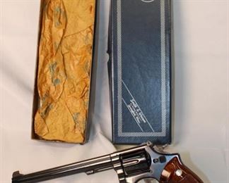 Smith & Wesson Model 14-3 38 S&W spl Revolver