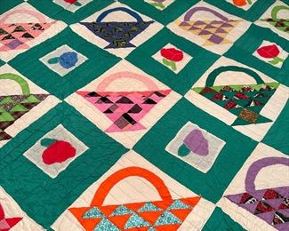 Twin/small quilt, some small rips at seams