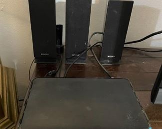 5 piece Sony entertainment speaker system with subwoofer