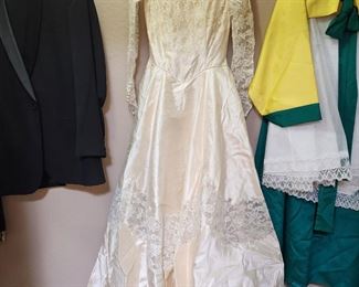 Vintage Wedding Gown with Photos