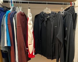 Men’s clothing size Medium and large