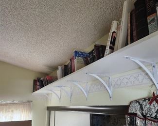  MJJ collectible books