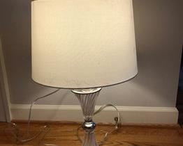 $75 USD      Regency Hill Luca White Etched Glass Clear Lamp SO171-36      Description: This lovely contemporary table lamp from Regency Hill is elegant and attractive. Accented with chrome, this lamp is bold and detailed from top to bottom.

Dimensions: 6 x 20"H

Condition: Good condition.  Used solely for home staging.  Please check photos for nicks or wear.  We do our best to disclose any flaws. 

Location: Local pick up NW Washington, D.C.  Contact us for shipper suggest        https://goodbyhello.com/products/white-clear-lamp-so171-36?_pos=34&_sid=b8df54176&_ss=r
