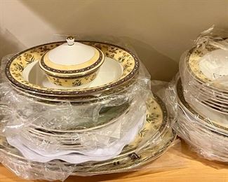 Wedgwood India dishes, mostly in unopened packaging