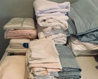 slightly used or new  linens and blankets