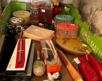 VINTAGE BANKS, TOYS ETC