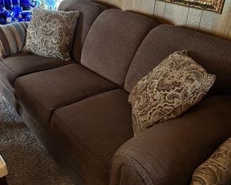 VERY NICE COUCH