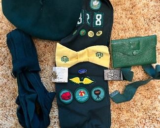GIRL SCOUT ITEMS