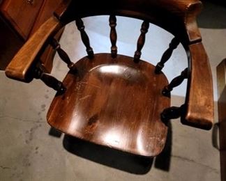 4 captains chairs 