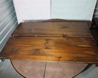2 15" wooden leaves (comes with old tavern dining table 
(4-6-10 seats
