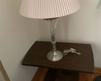 Vintage TV stand 26x16 with table lamp