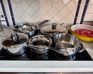 Like new saucepans & skillets.