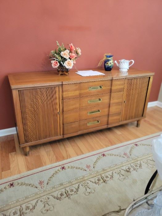 ESTATE SALE IN MIRAGE in Barnegat, NJ starts on 4/14/2023