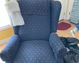 blue fabric recliner