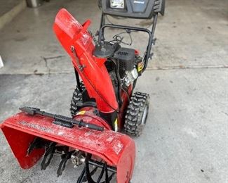 Jonsered 27" 2 Stage Snow Blower