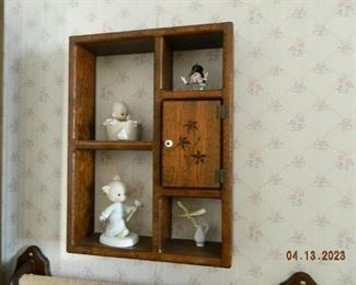 display shelf